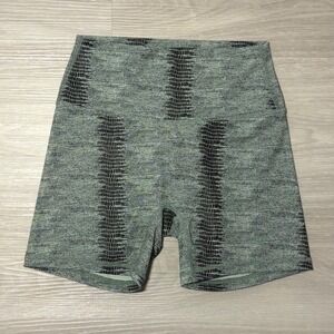 Shorts Womens Athletics Snakeskin Print High Waist Activewear Yoga Pilate Size M